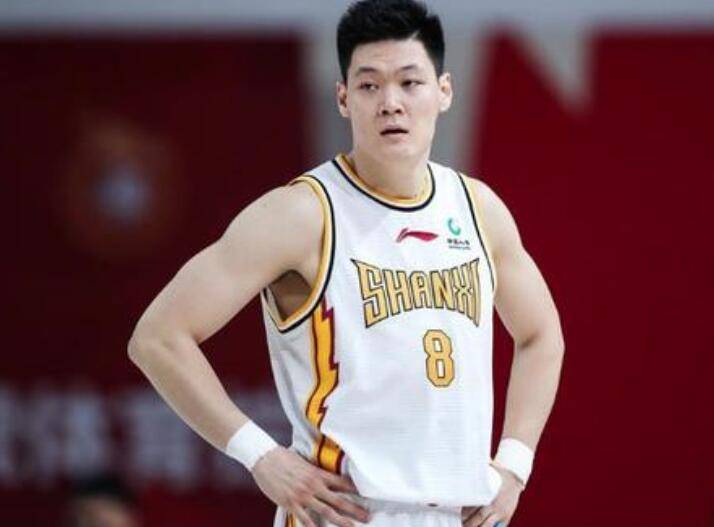 官方：曼联19岁前锋伊森-惠特利租借加盟英甲俱乐部北安普顿（官宣：曼联19岁前锋伊森-惠特利以租借身份加盟英甲北安普顿）