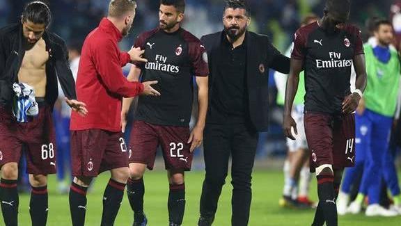 意天空：为预防迈尼昂离队，米兰关注科林蒂安门将乌戈-索萨（意媒：防迈尼昂离队，米兰考察科林蒂安门将乌戈-索萨）