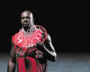 斯玛特上半场表现低迷，得分挂蛋（斯玛特上半场状态不佳，得分为零）