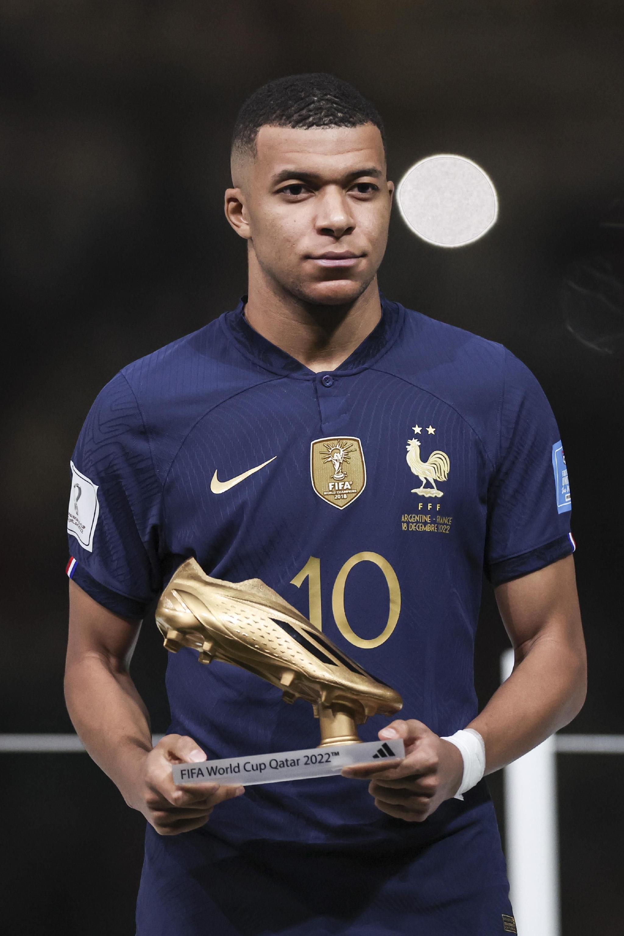 都体：加蒂今天恢复合练，有望入选尤文与卡利亚里的比赛名单（都灵体育报：加蒂今日恢复随队合练，或进入尤文战卡利亚里大名单）