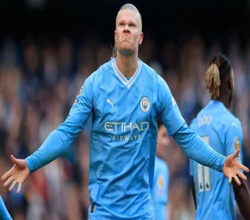 巴西上一次落位世界杯C组是2002年，近两届冠军都出自C组（巴西上次被分入世界杯C组还是2002年，最近两届冠军均出自C组）